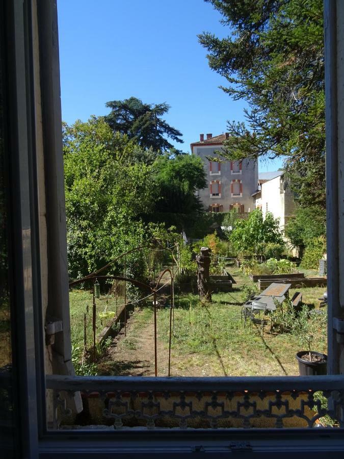 Apartamento Lot Of Bed Cahors Exterior foto