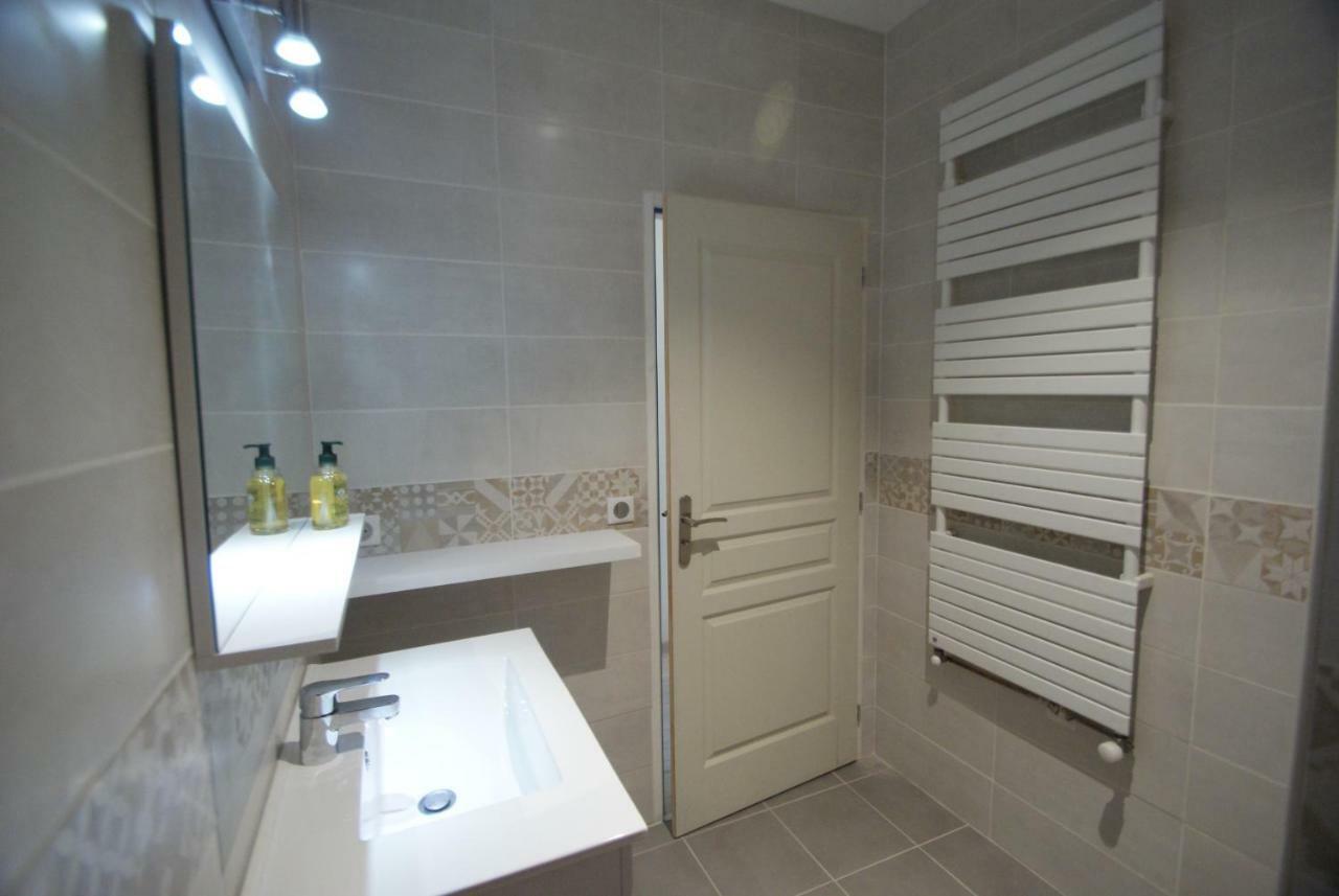 Apartamento Lot Of Bed Cahors Exterior foto