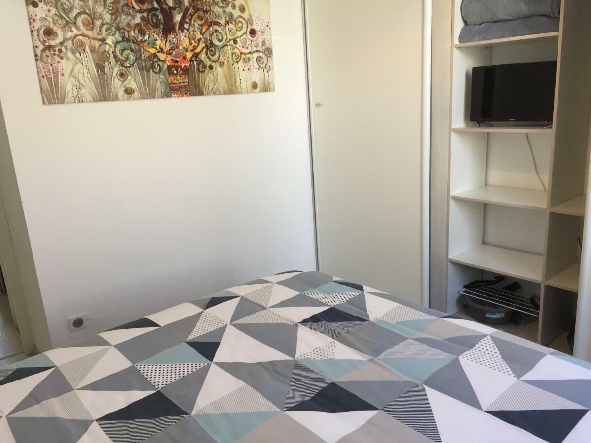 Apartamento Lot Of Bed Cahors Exterior foto